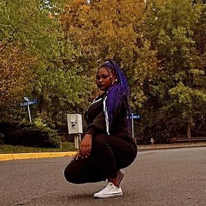 Meet your Posher, Kimberly